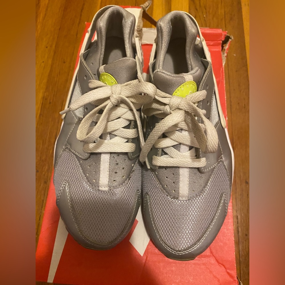 Nike Huarache sneakers